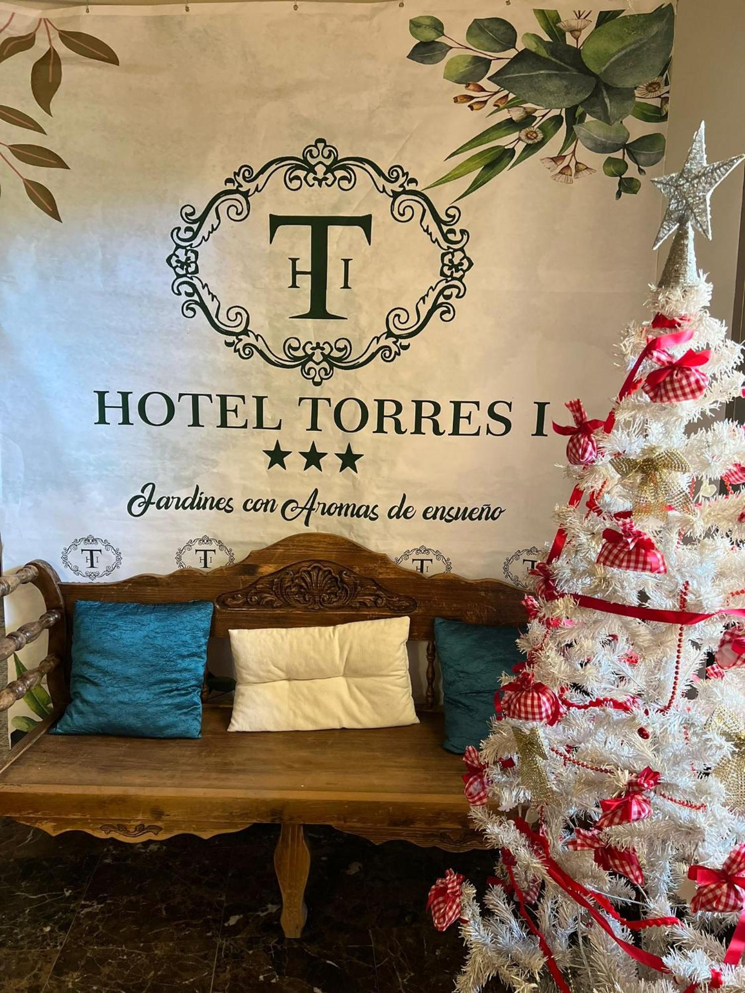 Hotel Torres I فيانويفا ديل أرثوبيسبو المظهر الخارجي الصورة